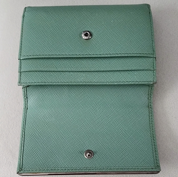Prada wallet - Picture 2 of 5